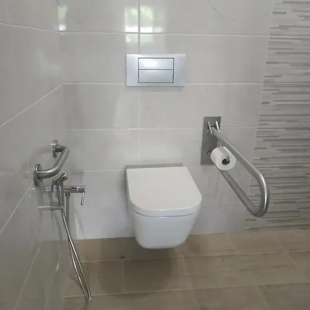 Nuevo Y Con Piscina * San Miguel de Meruelo