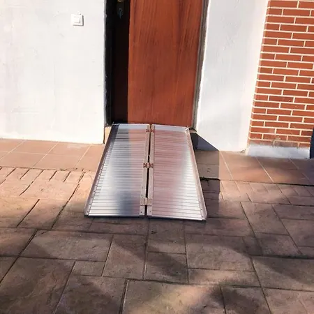 Nuevo Y Con Piscina Apartamento San Miguel de Meruelo